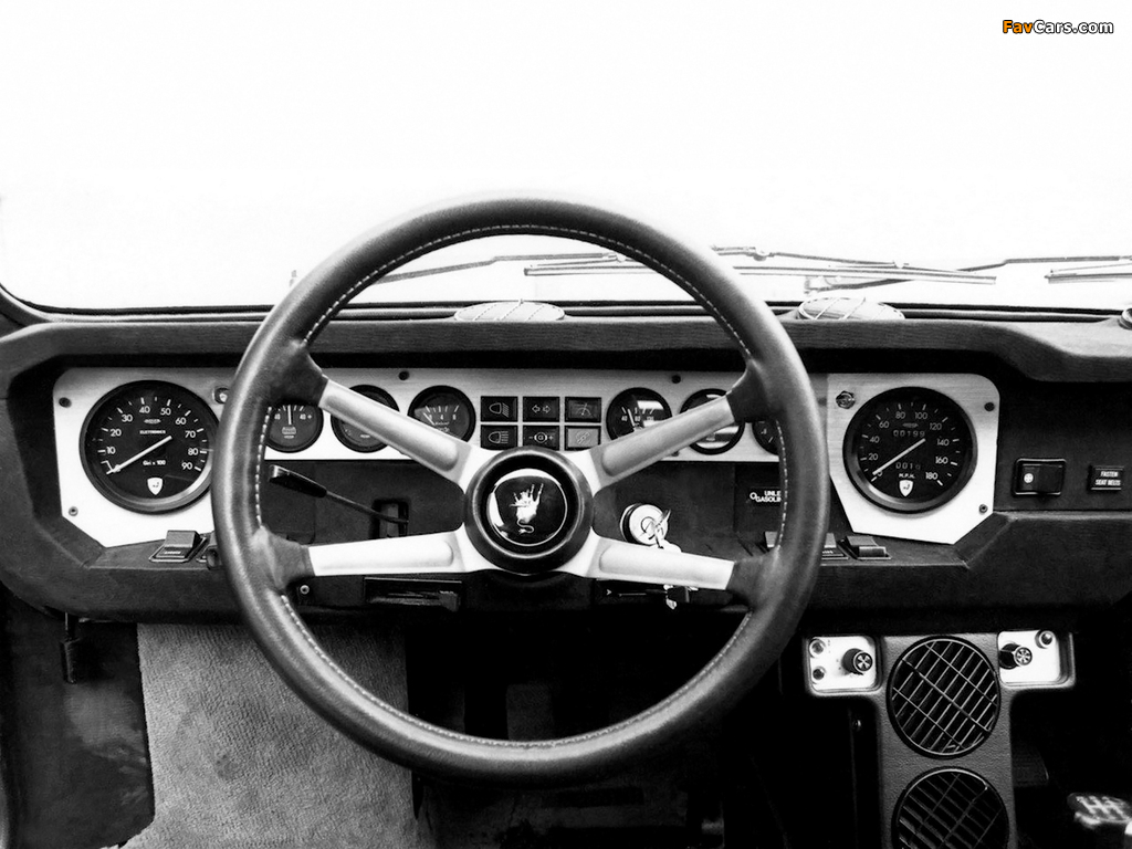 Lamborghini Urraco P111 1974–76 photos (1024 x 768)