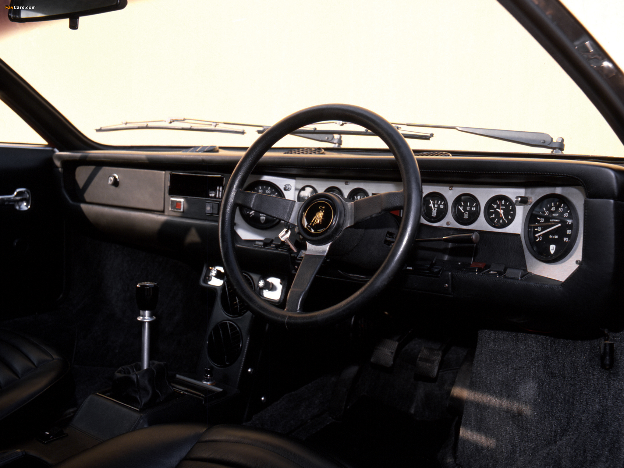 Pictures of Lamborghini Urraco P250 1972–74 (2048 x 1536)