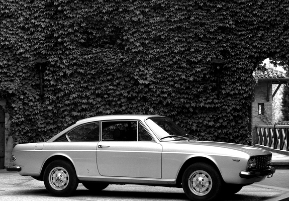 Lancia 2000 Coupé (820) 1971–74 pictures