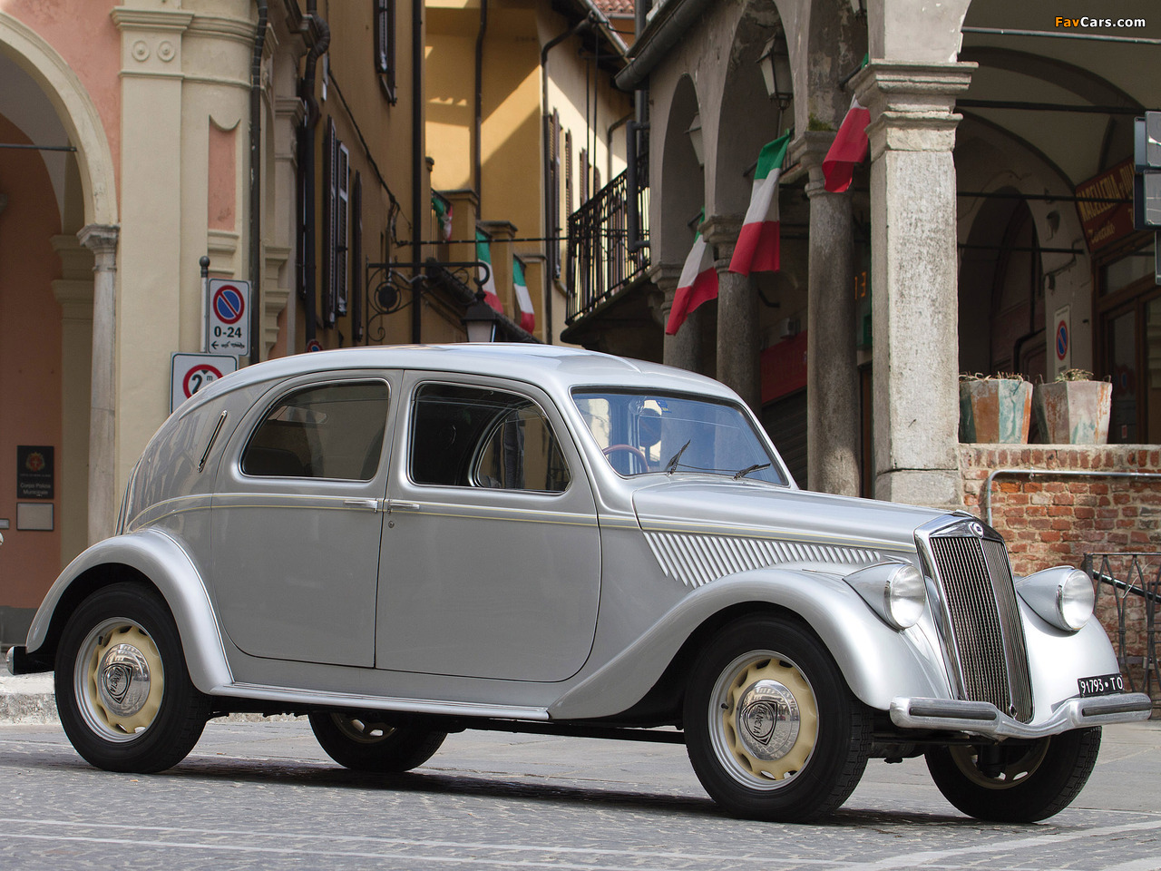 Photos of Lancia Aprilia 1937–49 (1280 x 960)