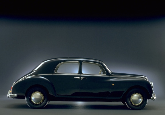 Lancia Aurelia (B10) 1950–53 images