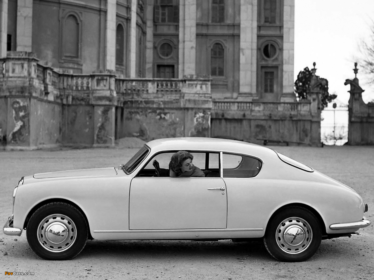 Lancia Aurelia GT (B20) 1953–58 photos (1280 x 960)