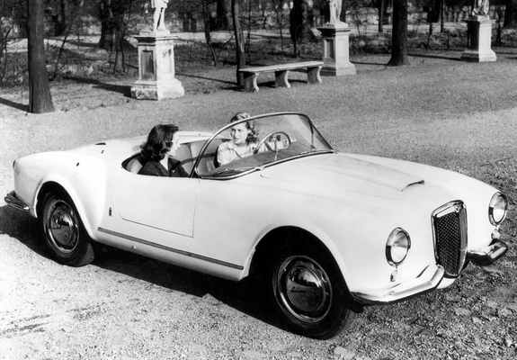 Pictures of Lancia Aurelia GT Convertible (B24) 1954–55