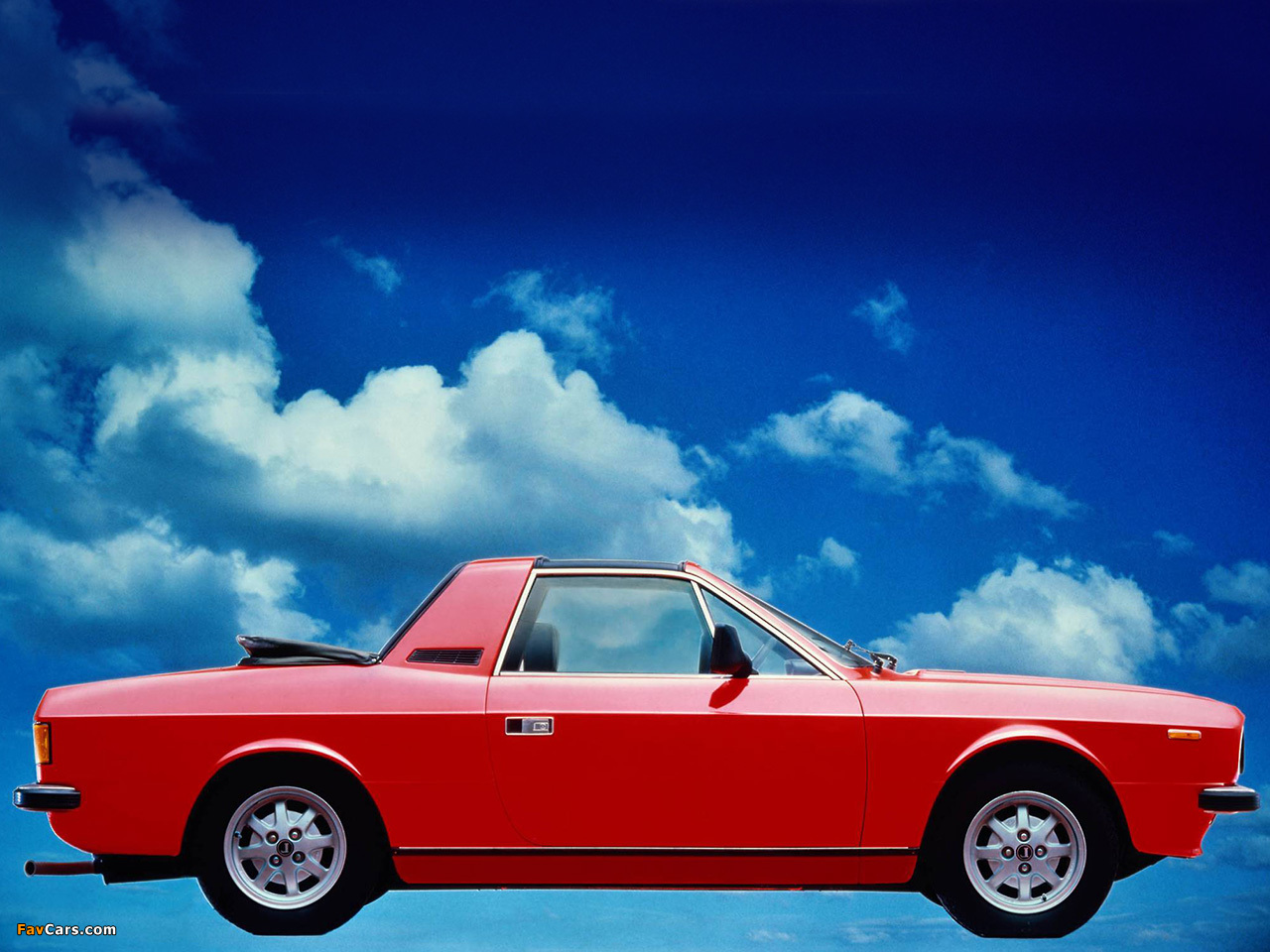 Lancia Beta Spider 1975–78 images (1280 x 960)