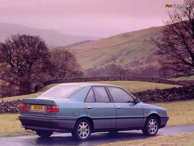 Lancia Dedra UK-spec (835) 1989–94 images (800 x 600)