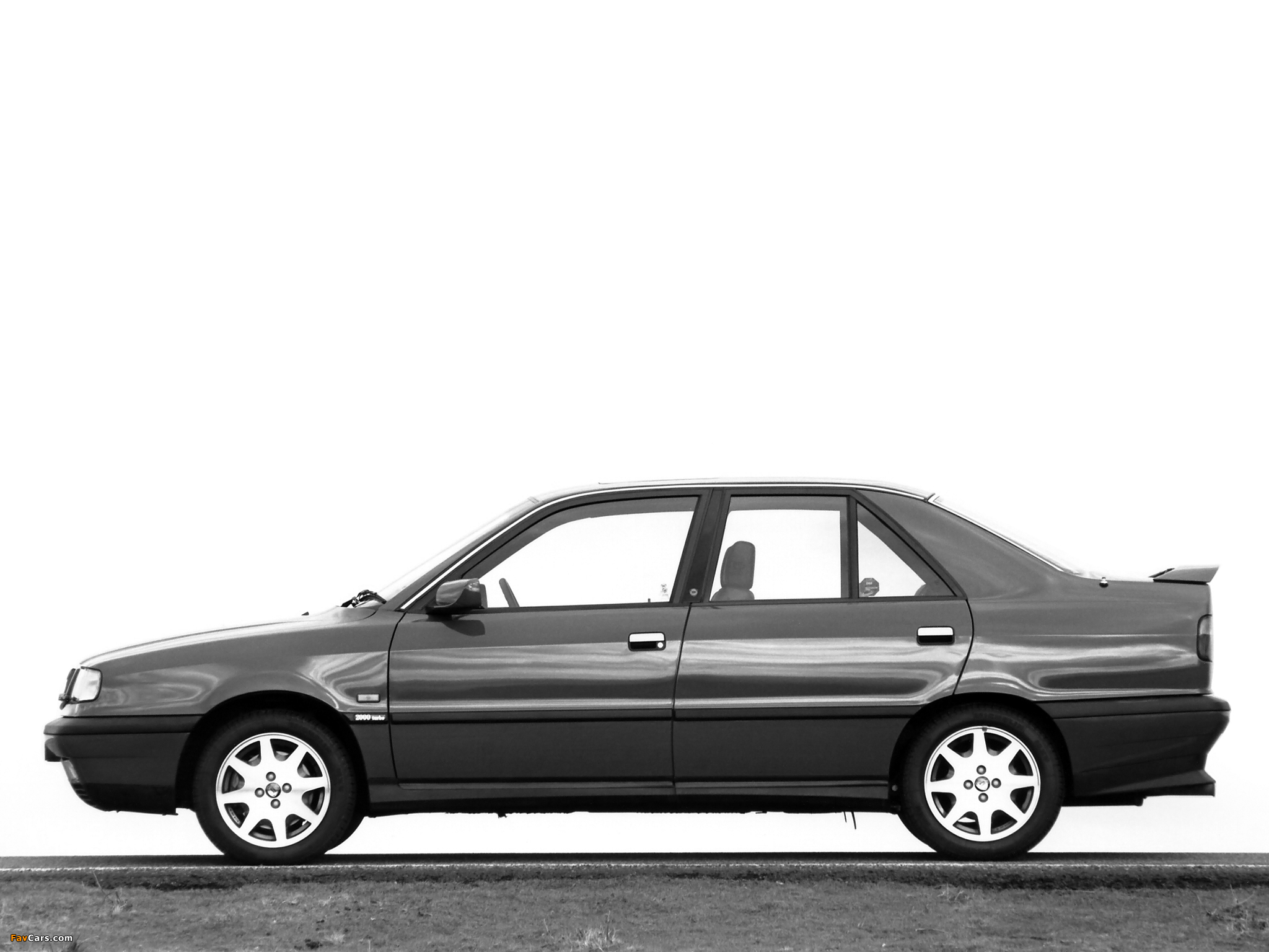 Lancia Dedra 2000 Turbo UK-spec (835) 1991–92 wallpapers (2048 x 1536)