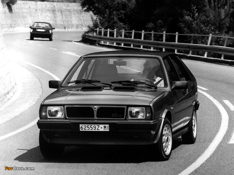 Images of Lancia Delta HF Turbo (831) 1983–86 (800 x 600)