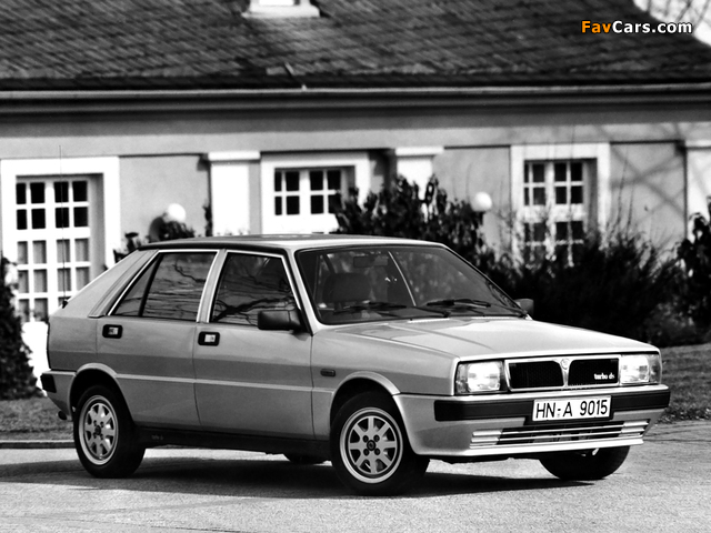 Images of Lancia Delta Turbo DS (831) 1986–91 (640 x 480)