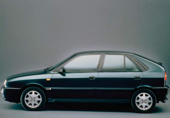 Images of Lancia Delta 1993–99