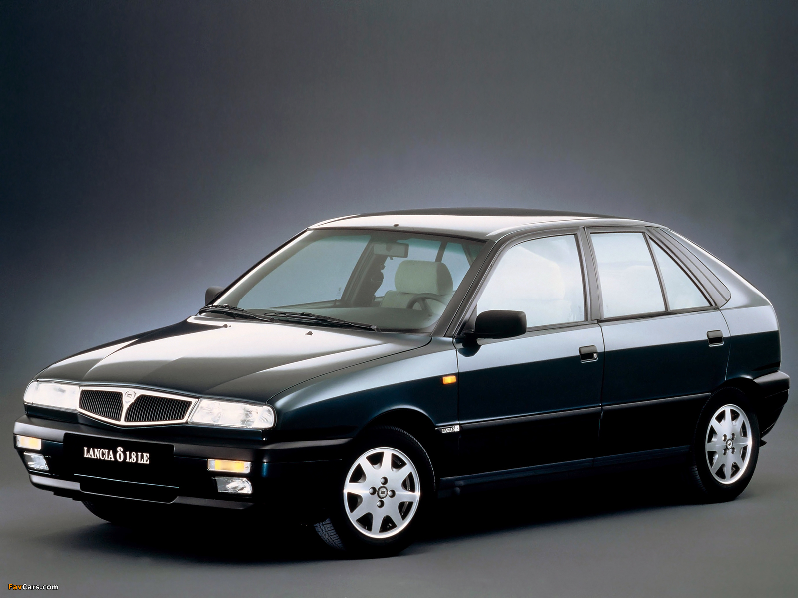 Lancia Delta 1993–99 photos (1600 x 1200)