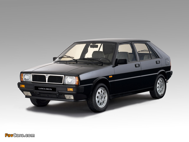 Lancia Delta photos (640 x 480)