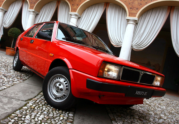 Pictures of Lancia Delta (831) 1979–82