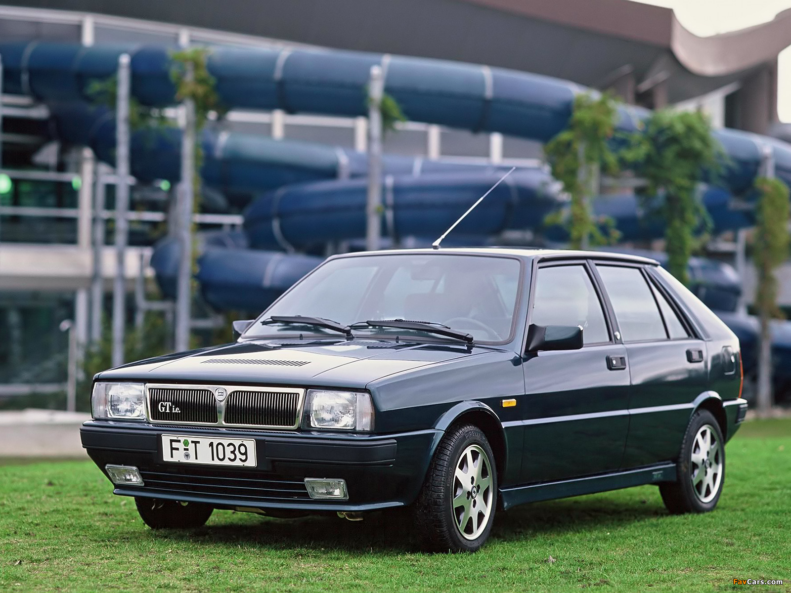 Pictures of Lancia Delta GT i.e. (831) 1991–93 (1600 x 1200)