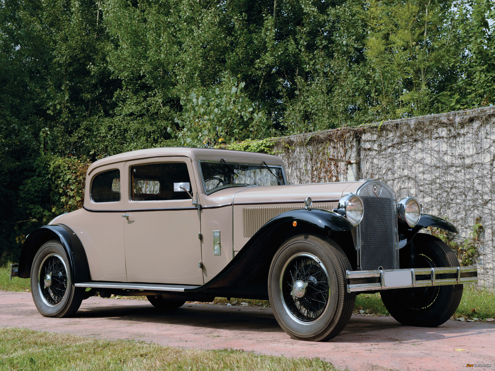 Images of Lancia Dilambda Coupe (I) 1928–31 (2048 x 1536)