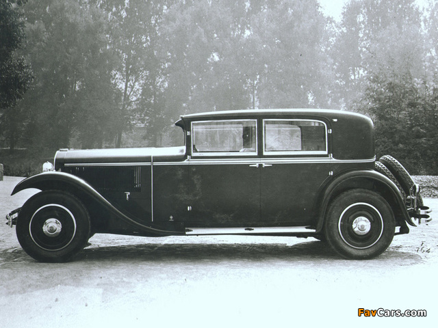 Photos of Lancia Dilambda Saloon (I) 1928–31 (640 x 480)