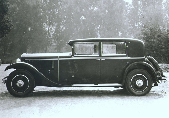 Photos of Lancia Dilambda Saloon (I) 1928–31