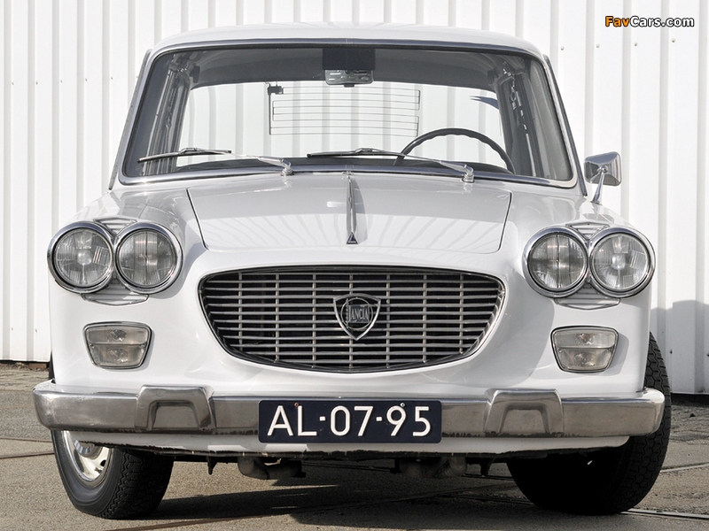 Lancia Flavia Berlina (815) 1960–67 images (800 x 600)