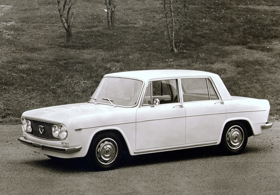Lancia Fulvia (818) 1970–72 photos