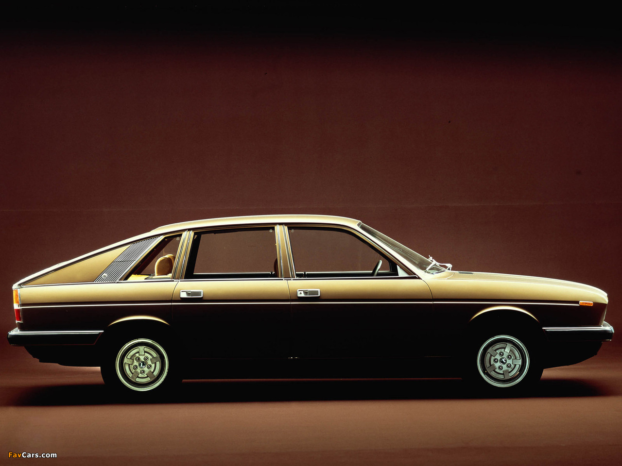 Images of Lancia Gamma Berlina (1 Serie) 1976–80 (1280 x 960)