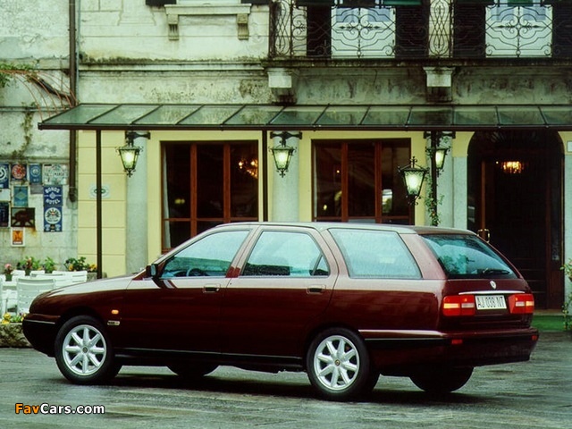 Images of Lancia k SW 1996–2000 (640 x 480)