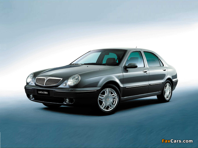 Lancia Lybra 1999–2005 pictures (640 x 480)