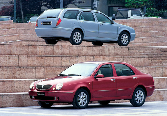 Lancia Lybra images