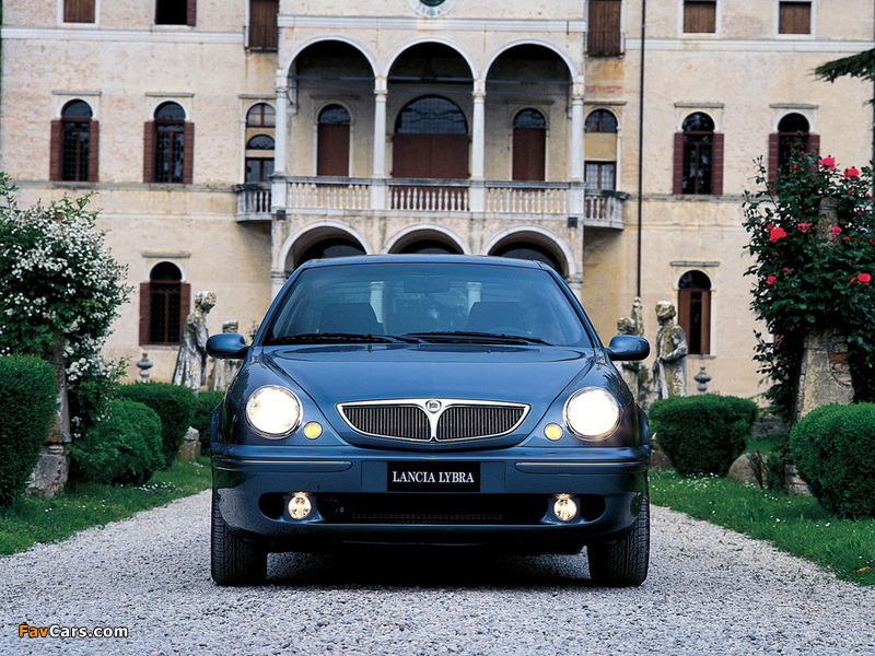 Pictures of Lancia Lybra 1999–2005 (800 x 600)