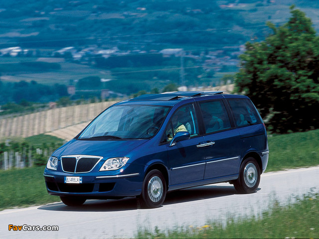 Lancia Phedra 2002–08 images (640 x 480)