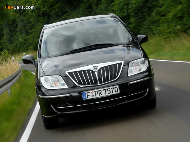 Pictures of Lancia Phedra 2008–10 (640 x 480)