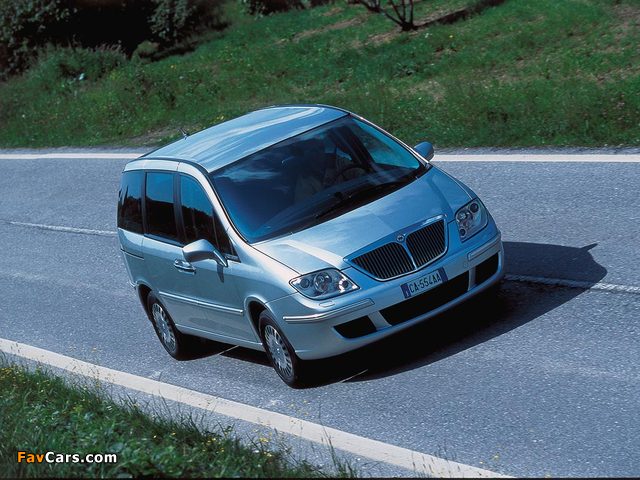 Lancia Phedra 2002–08 wallpapers (640 x 480)