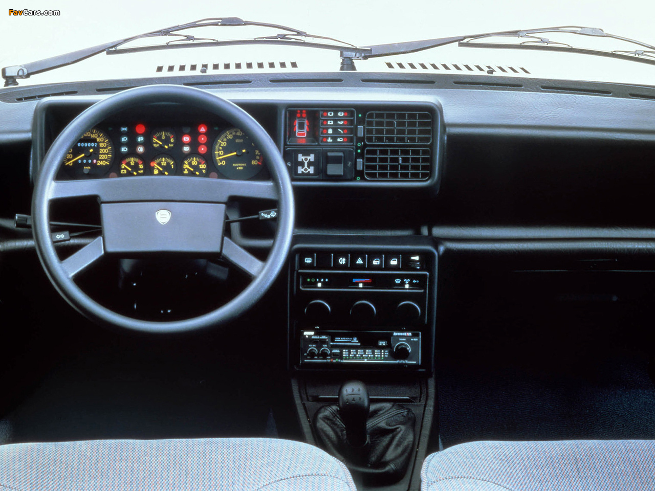 Lancia Prisma 4WD (831) 1986–87 pictures (1280 x 960)