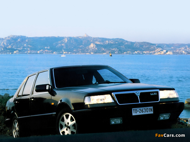 Images of Lancia Thema Turbo 16v (834) 1988–92 (640 x 480)