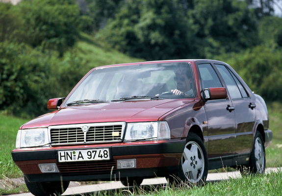 Lancia Thema 8.32 (834) 1986–88 images