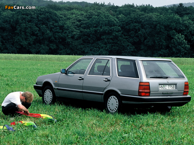 Lancia Thema Station Wagon (834) 1988–92 photos (640 x 480)