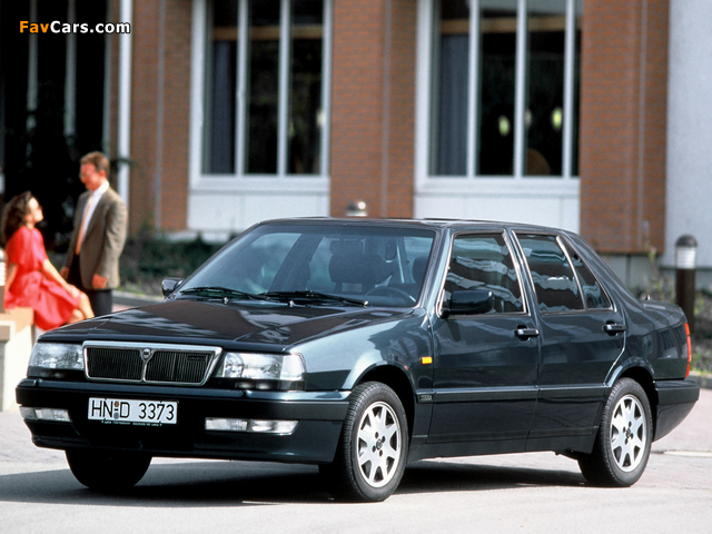 Photos of Lancia Thema Turbo 16v (834) 1992–94 (640 x 480)