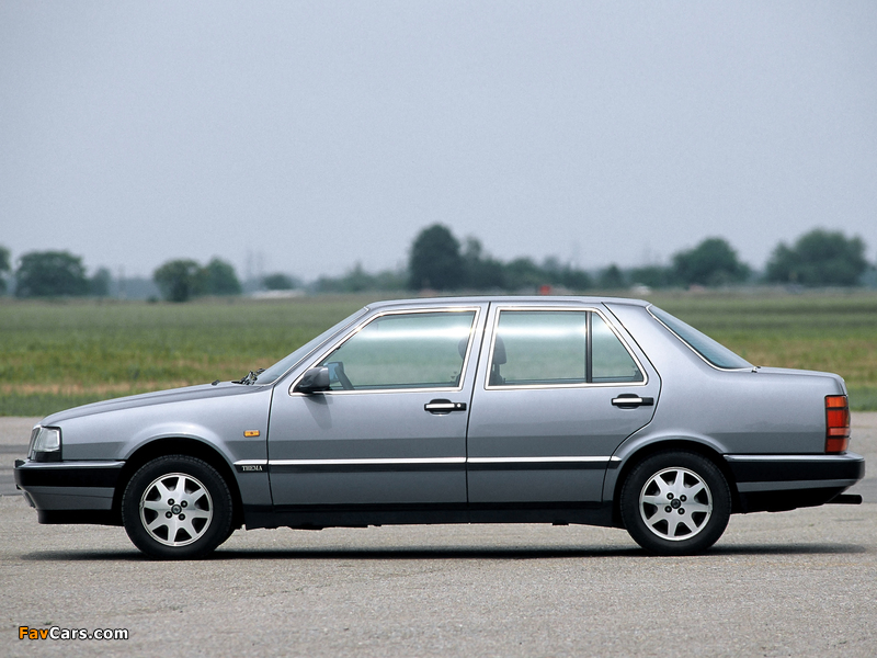Pictures of Lancia Thema V6 (834) 1988–92 (800 x 600)