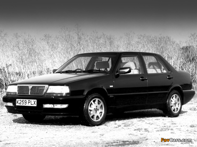 Pictures of Lancia Thema Turbo 16v UK-spec (834) 1992–94 (640 x 480)