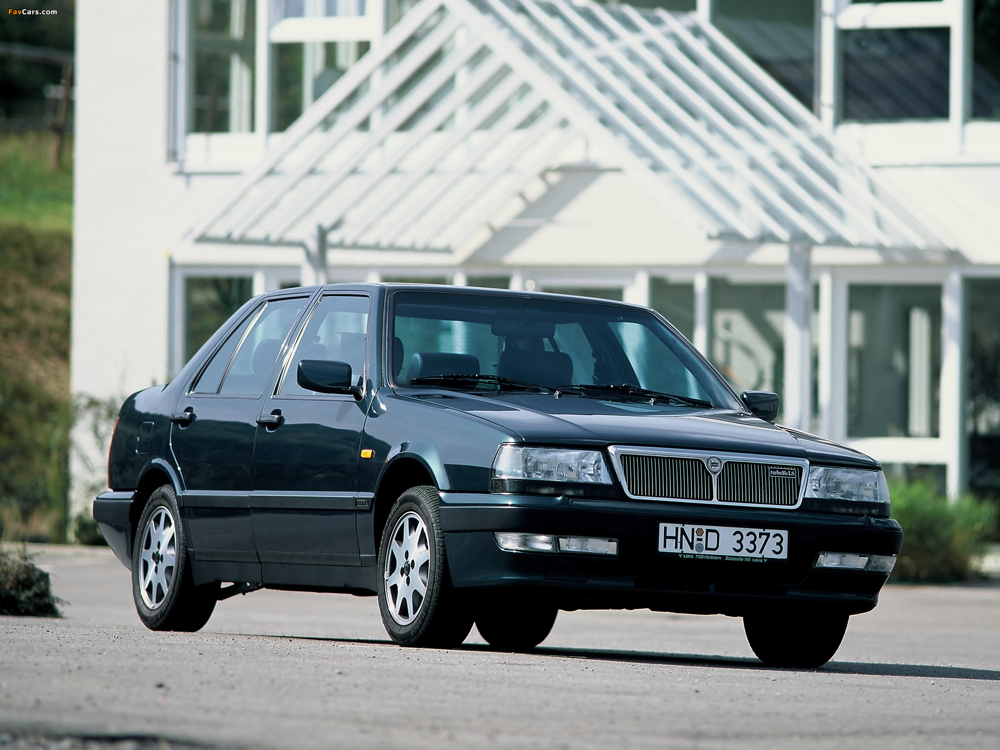 Pictures of Lancia Thema Turbo 16v (834) 1992–94 (2048 x 1536)