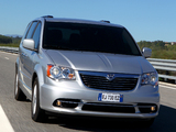 Lancia Voyager 2011 photos