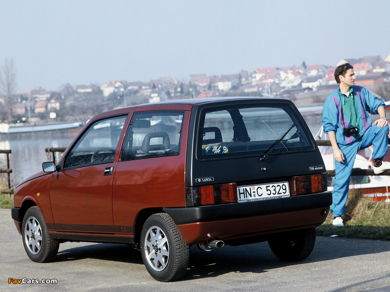 Lancia Y10 fire LX i.e. (156) 1989–92 images (800 x 600)