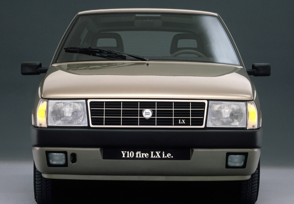 Lancia Y10 fire LX i.e. (156) 1989–92 photos
