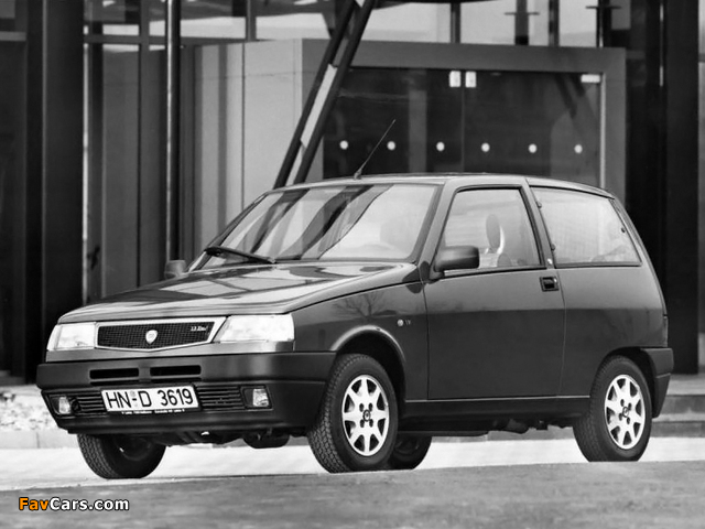 Lancia Y10 1992–95 photos (640 x 480)
