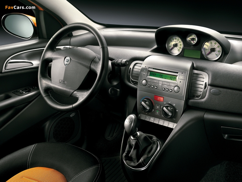 Images of Lancia Ypsilon MomoDesign 2005 (800 x 600)