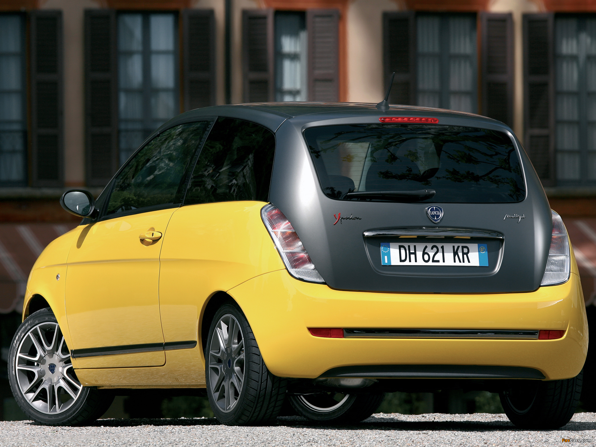 Images of Lancia Ypsilon Sport MomoDesign 2007–11 (2048 x 1536)