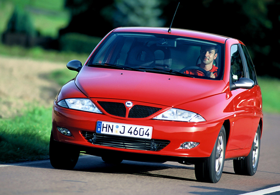 Lancia Ypsilon 1996–2003 images