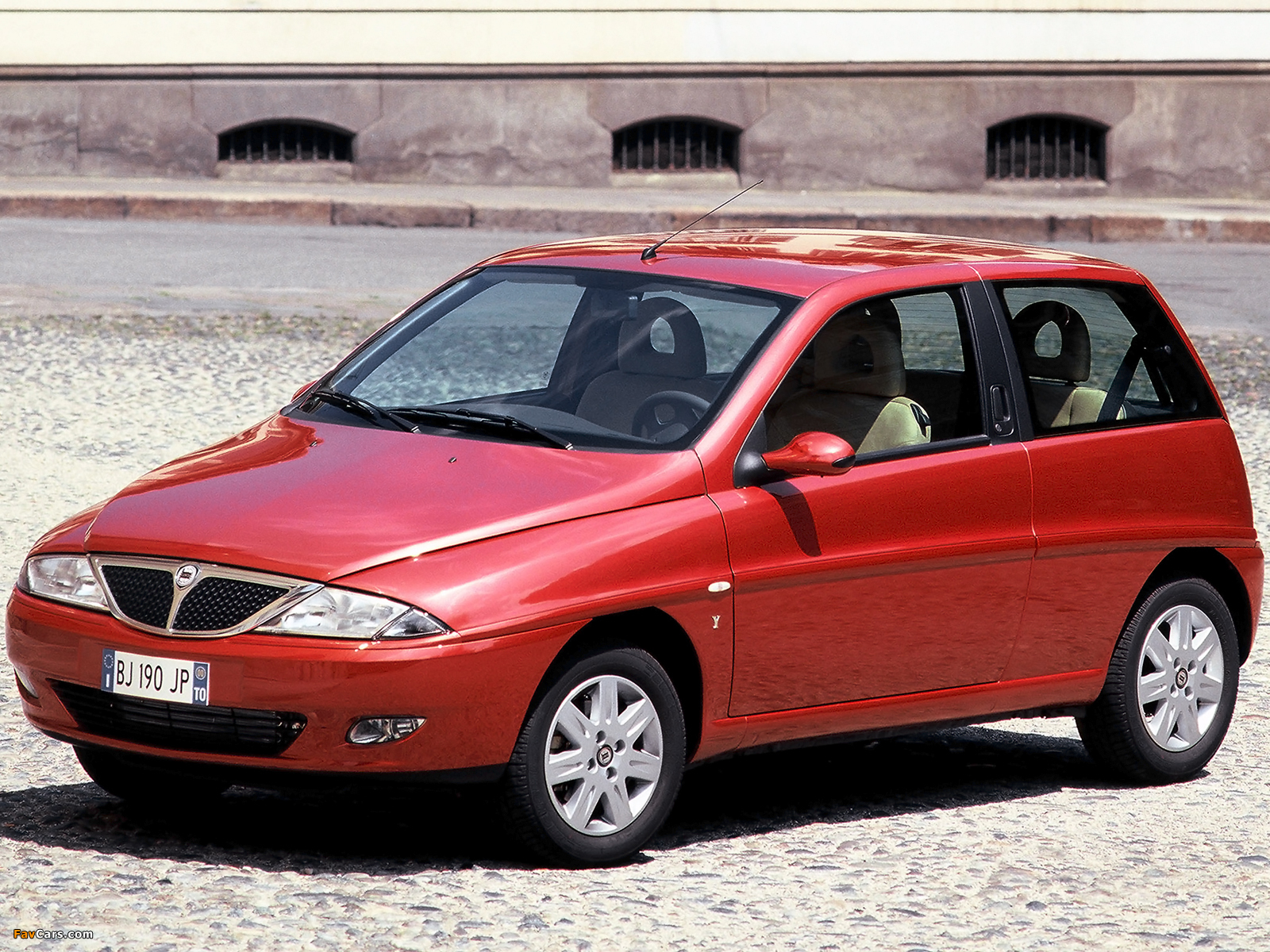 Lancia Y (840) 2000–03 images (1600 x 1200)