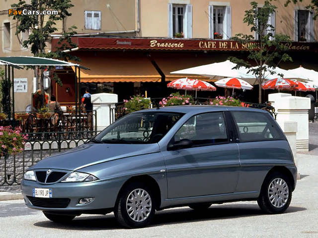 Lancia Y elefantino blu (840) 2000–03 photos (640 x 480)