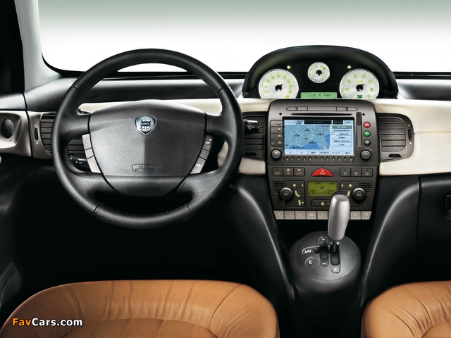 Lancia Ypsilon 2003–06 pictures (640 x 480)