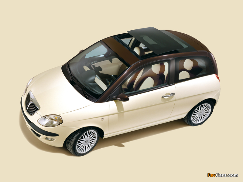 Lancia Ypsilon B-Colore 2004 photos (800 x 600)