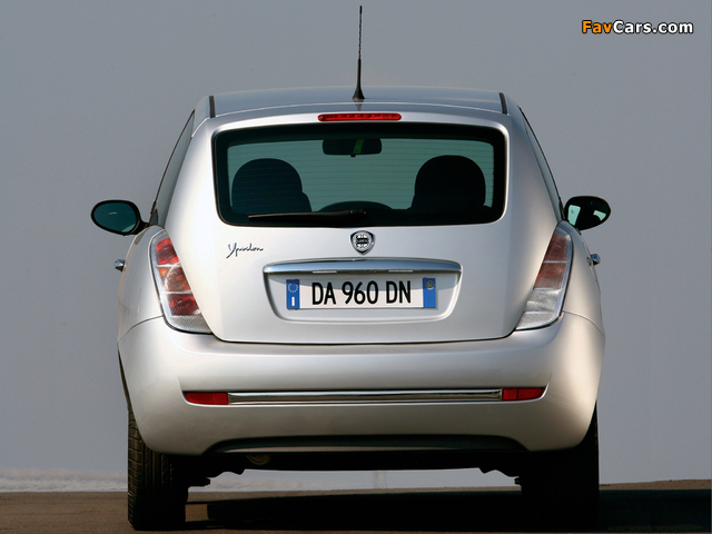 Lancia Ypsilon 2006–11 images (640 x 480)